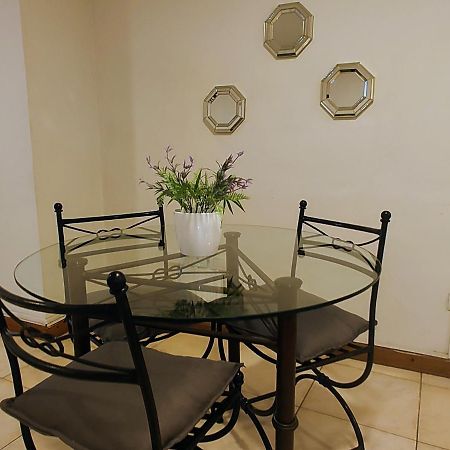 Mendoza Suites 2 ภายนอก รูปภาพ