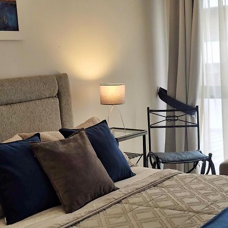 Mendoza Suites 2 ภายนอก รูปภาพ