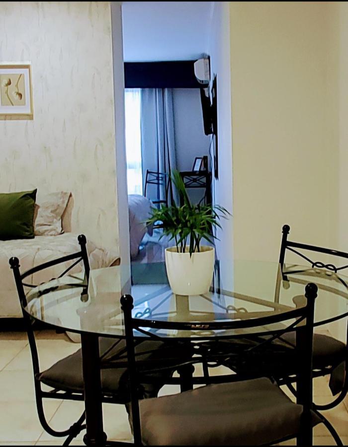 Mendoza Suites 2 ภายนอก รูปภาพ