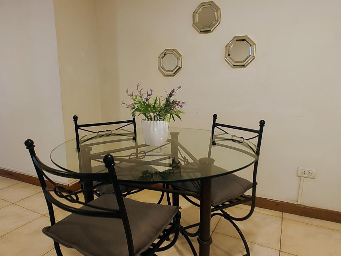 Mendoza Suites 2 ภายนอก รูปภาพ
